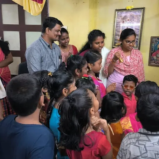 Image of: Yellow Vibes Academy In Kodambakkam 2