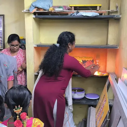 Image of: Yellow Vibes Academy In Kodambakkam 3