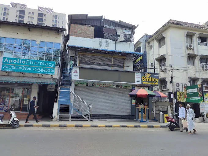 Image of: Options Mobiles in Saligramam