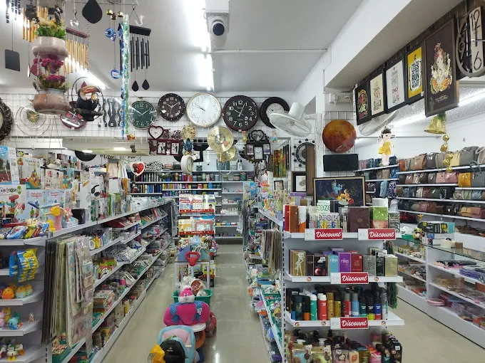 Image of: Buntu Tintu Shoppee In Besant Nagar 6