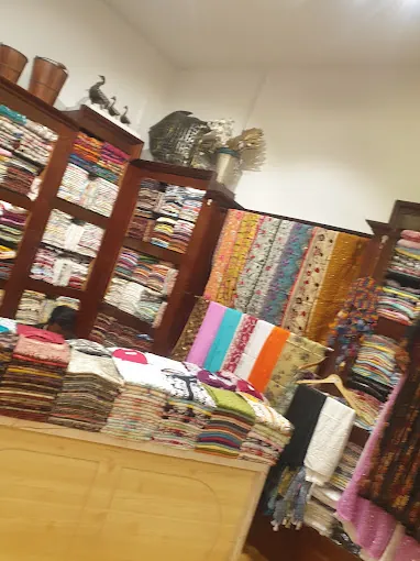 Image of: Crafts Lane In Velachery 5