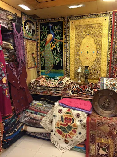 Image of: Earth Arts Emporium Government Registered In Triplicane