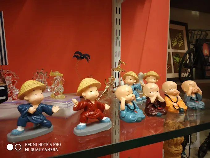 Image of: Gayu Krafts And Gifts In Mylapore