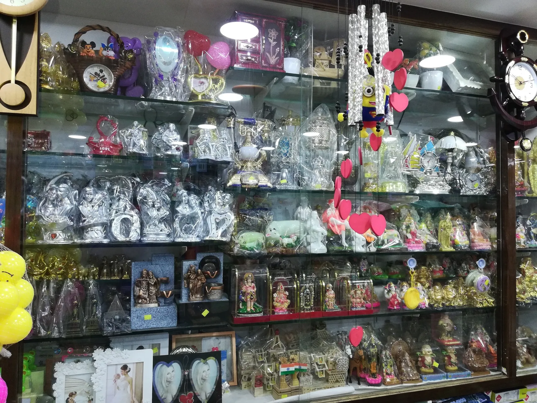 Image of: Jk Gifts In Valasaravakkam
