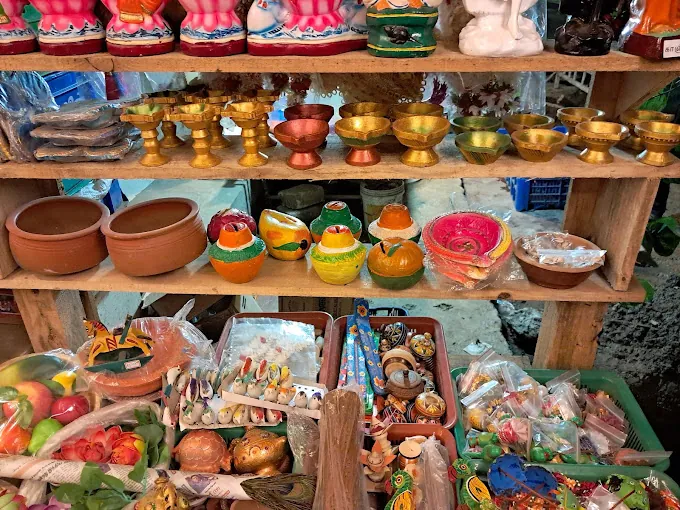 Image of: Maathiyosi Handicrafts Gift Shop In Chennai