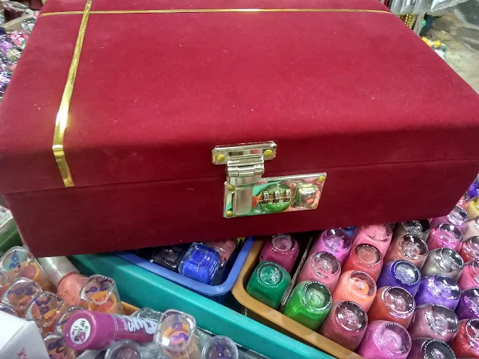 Image of: Madhan Gifts In Agaram 2
