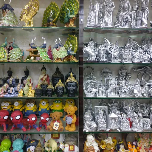 Image of: Mahalaxmi Gift Palace In George Town