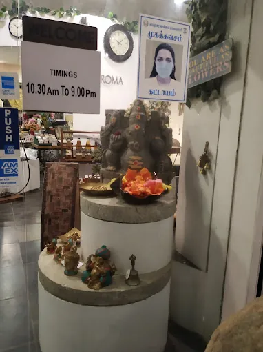 Image of: Naturally Auroville Boutique In Besant Nagar 3