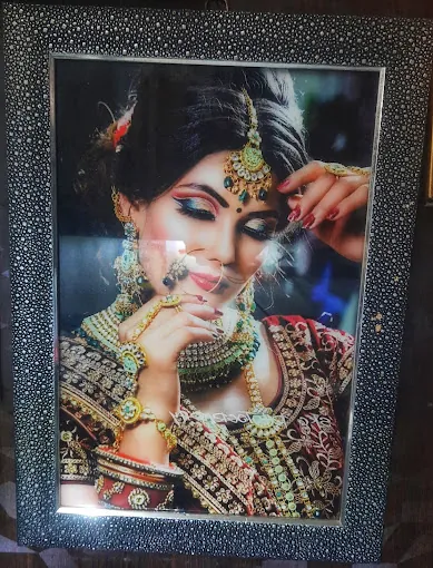 Image of: One8 Gifts In Kodambakkam