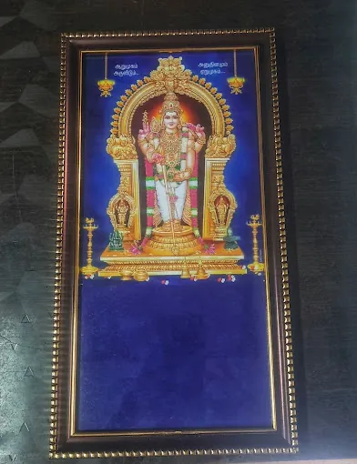 Image of: One8 Gifts In Kodambakkam 7