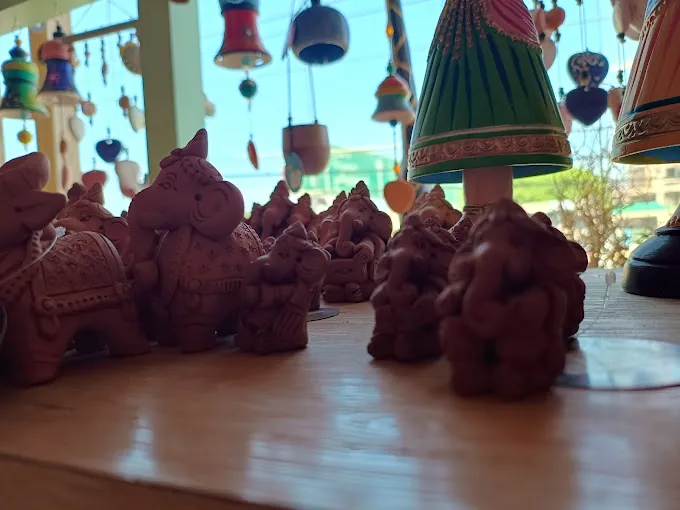 Image of: Roots Handicraft In Otteri