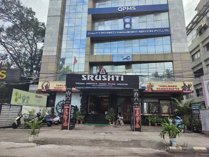 Image of: Srushti Handicrafts Emporium In Alwarpet