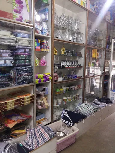 Image of: Universal Gift Center In Mylapore