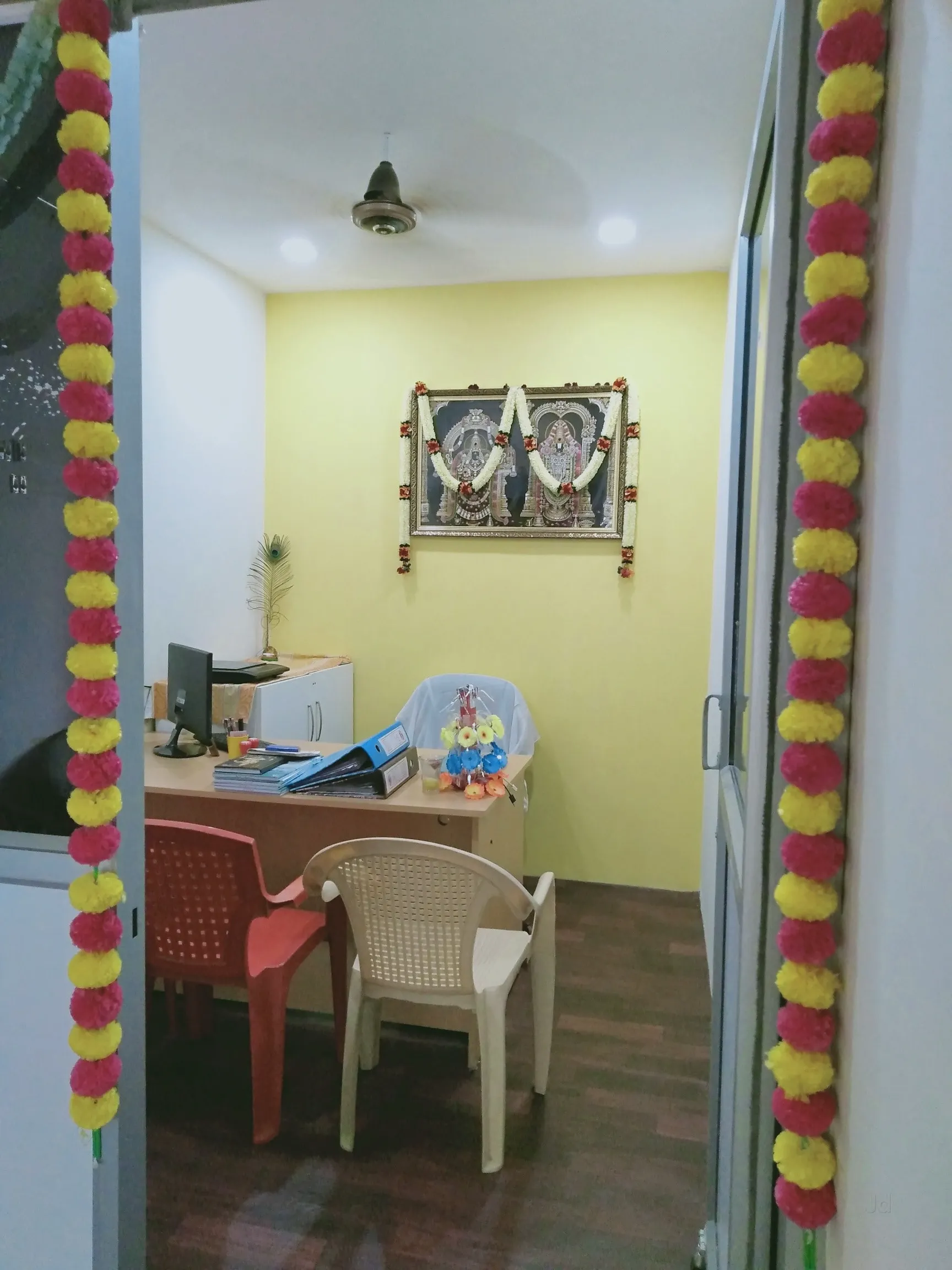 Image of: Rr Flats in Ramapuram