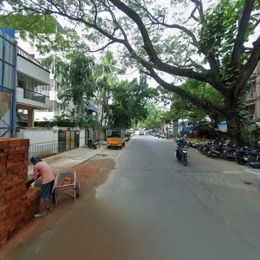 Image of: Dr M Hariharan In Adyar