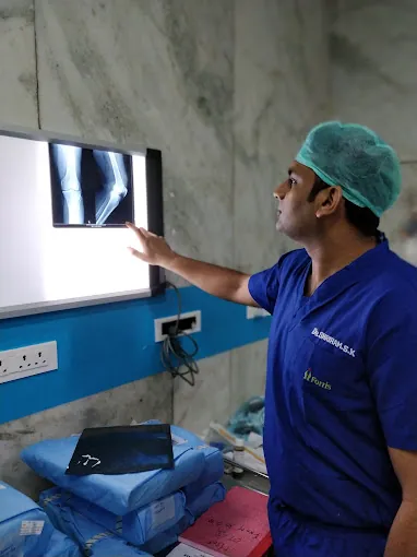 Image of: Dr Shriram Krishnamoorthy In Adyar 2