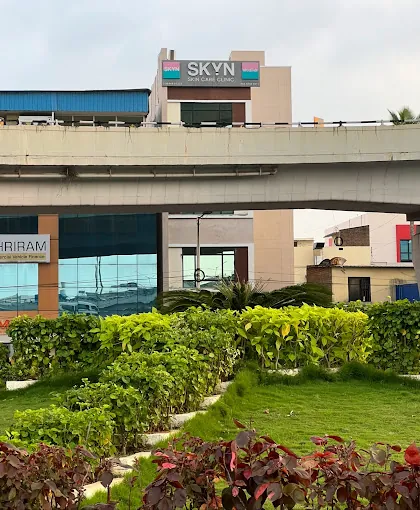 Image of: Skyn Clinic Skin Hair In Alandur 2