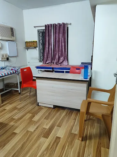 Image of: Varsha Speciality Clinics Best Spine In Ashok Nagar