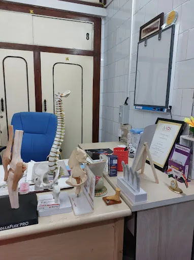 Image of: Varsha Speciality Clinics Best Spine In Ashok Nagar 4