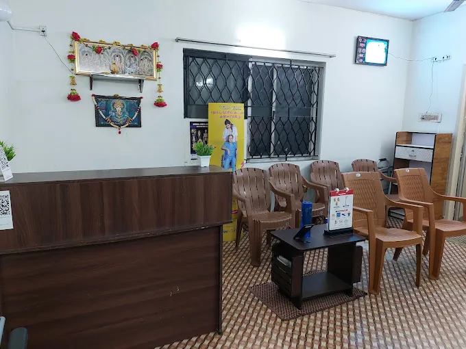Image of: Varsha Speciality Clinics Best Spine In Ashok Nagar 5