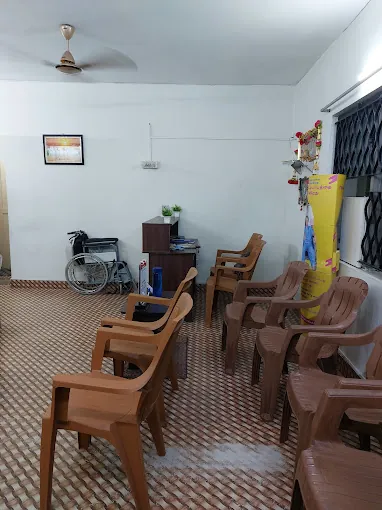 Image of: Varsha Speciality Clinics Best Spine In Ashok Nagar 6