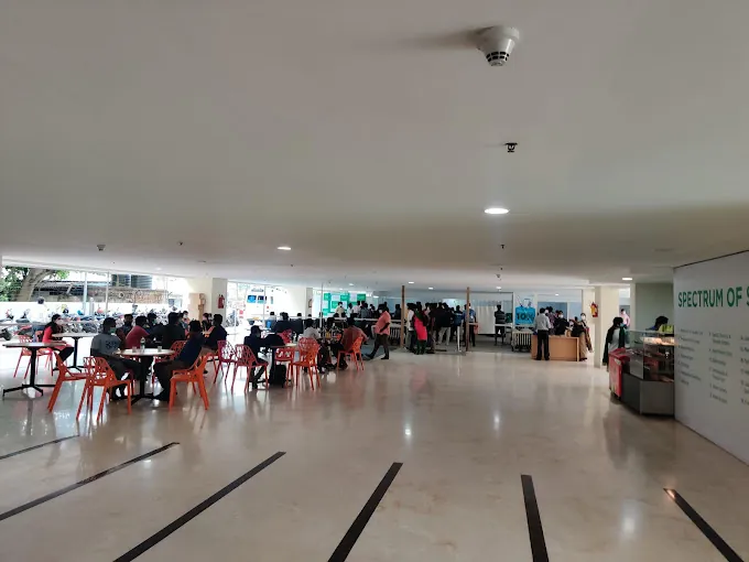 Image of: Annai Multi Speciality Hospital In Virugambakkam