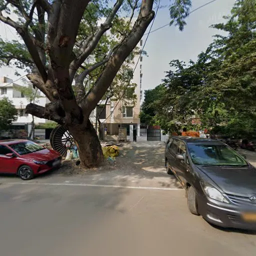 Image of: Dr Refai Showkathali In Adyar
