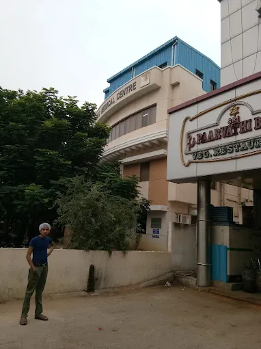 Image of: L And T Prayas Medical In Virugambakkam
