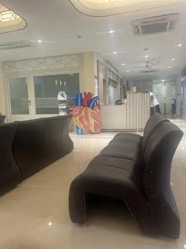 Image of: Oxymed Hospital In Nandanam 2