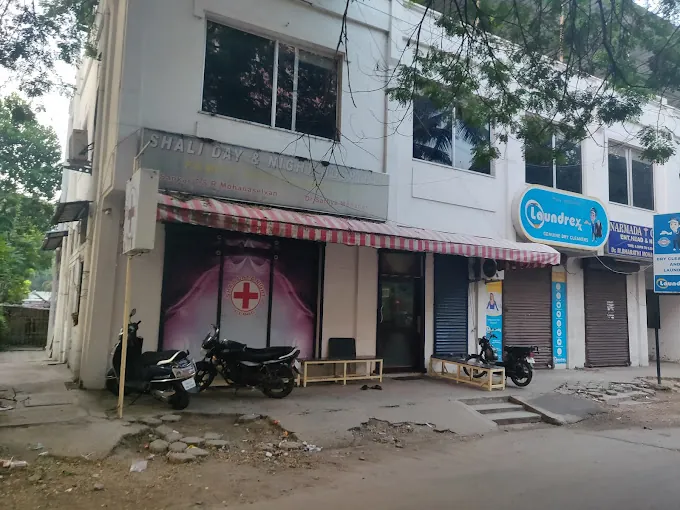 Image of: Shali Day And Night Hospital In Vadapalani 4