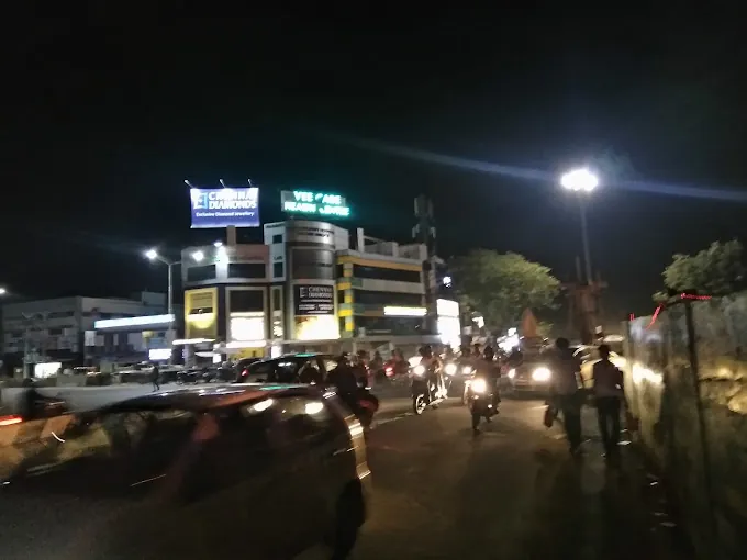 Image of: Vee Care Health Centre In Anna Nagar 3