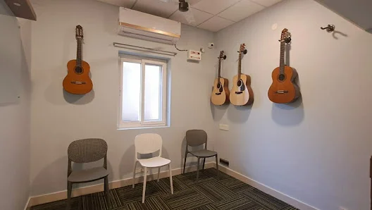 Image of: Brooks Musicals Pvt Ltd In Anna Nagar 4