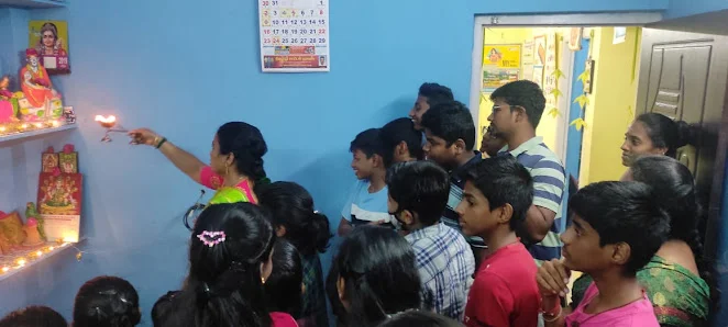 Image of: Sms Tuition Centre In Chennai 3