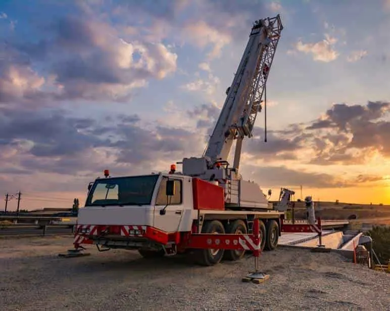 Image of: Sdr Enterprises Fabricationscrane Rentals Forklifts In Mambalam