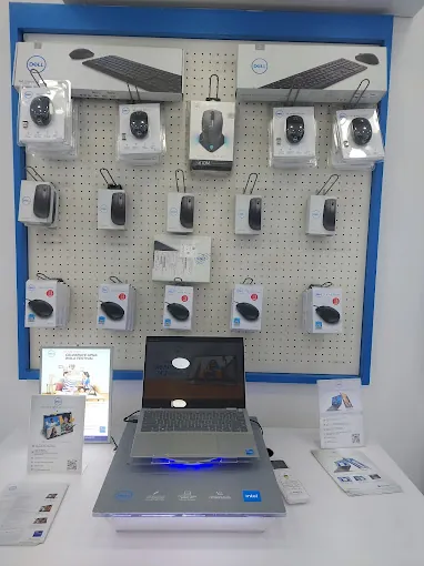 Image of: Dell Exclusive Store in Nungambakkam 2