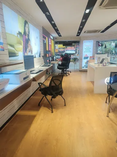Image of: Hp World in Adyar