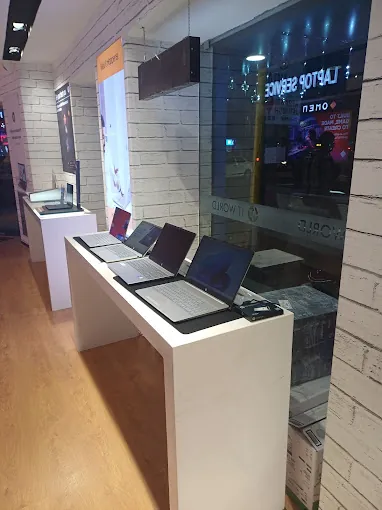 Image of: Hp World in Adyar 5