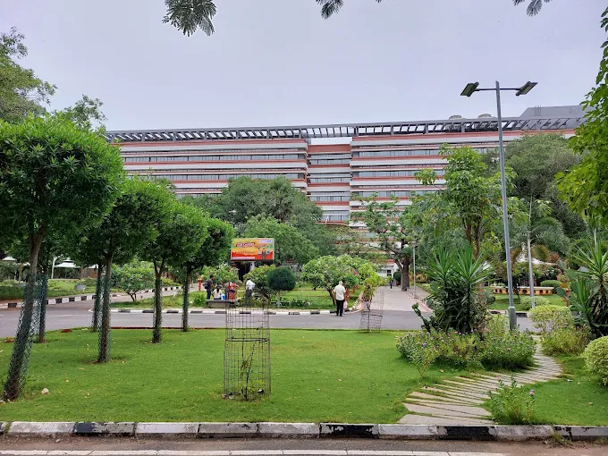 Image of: Indian Institute Of Technology in Chennai 6