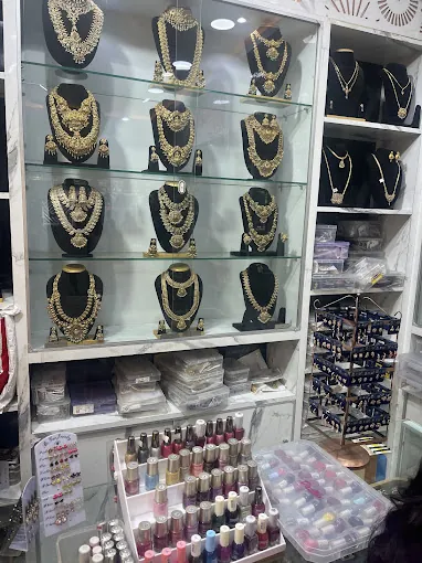 Image of: Hiranmayi Jewellery in Chennai 2