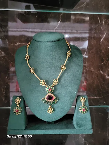 Image of: Krisa Jewellery Boutique in Chennai 3