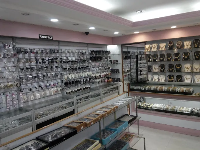 Image of: Smiss in Chennai 4