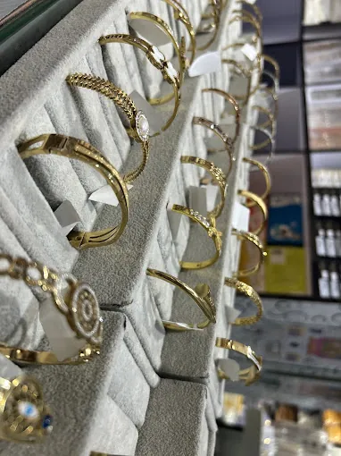 Image of: Vfs Jewels in George Town 2