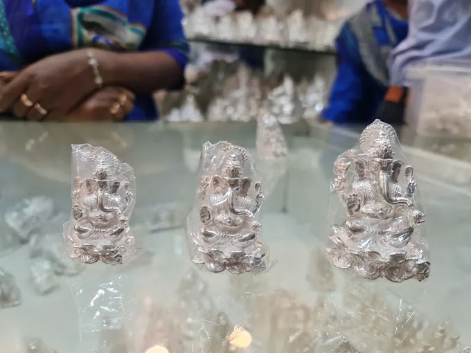 Image of: Vks Jewel Smith in Perambur 2