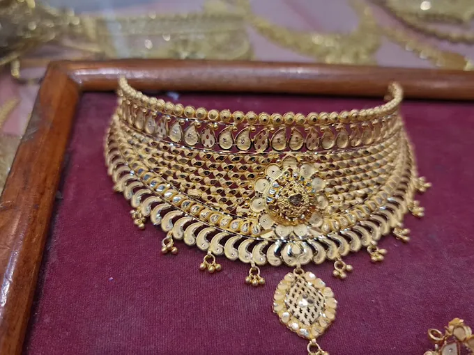 Image of: Vks Jewel Smith in Perambur 3