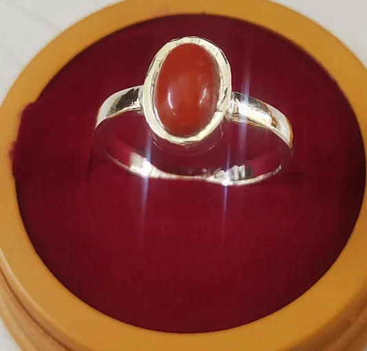 A Murugan Aachari Jewellery Works in Vadapalani