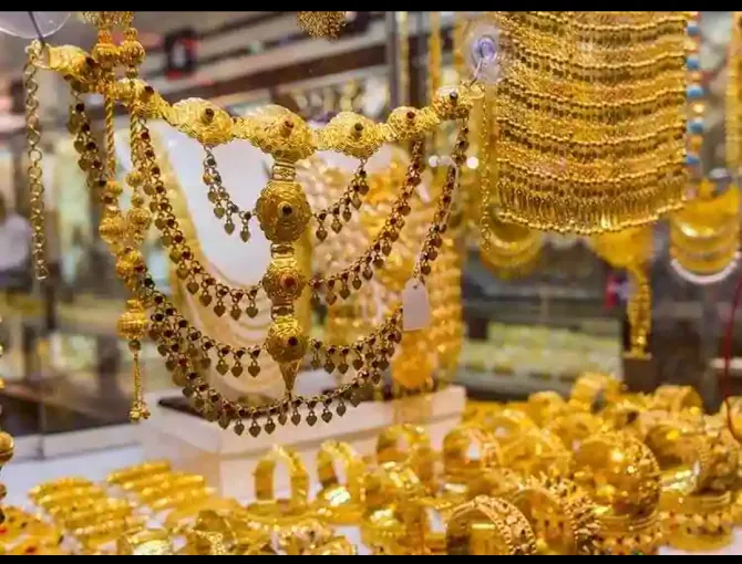 Image of: Kamal Gold Palaace in Vyasarpadi