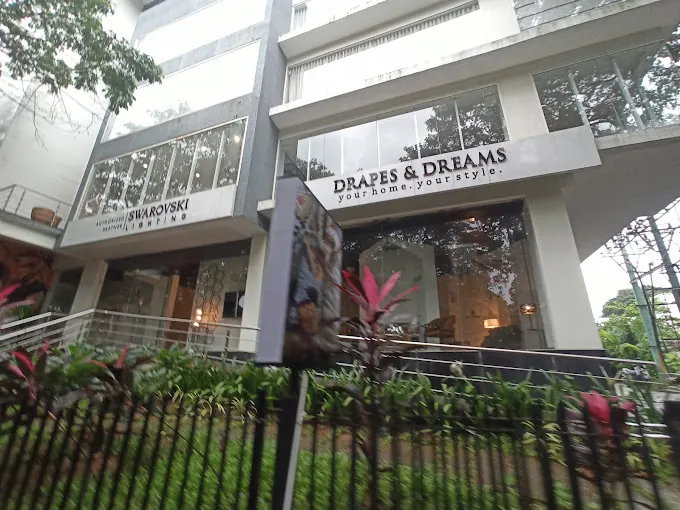 Image of: Swarovski Lighting in Nungambakkam