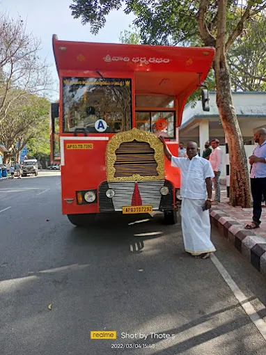 Image of: Balaji Travels in T. Nagar