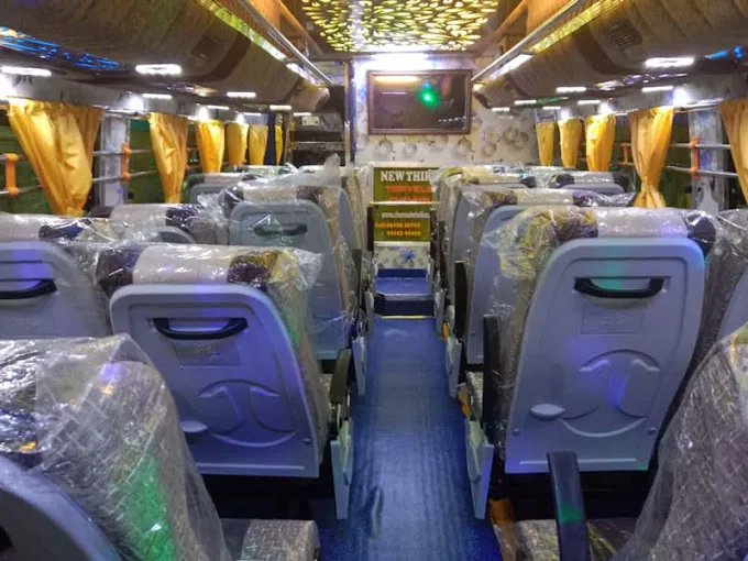 Image of: Mini Bus in Vadapalani