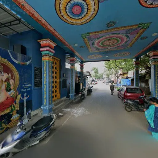 Image of: Sri Om Travels in T. Nagar